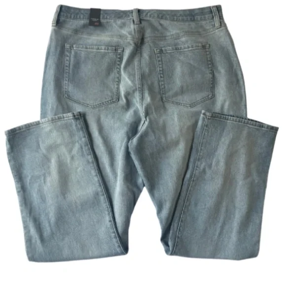 Torrid Light Blue High-Rise Denim Jeans - Picture 4 of 7